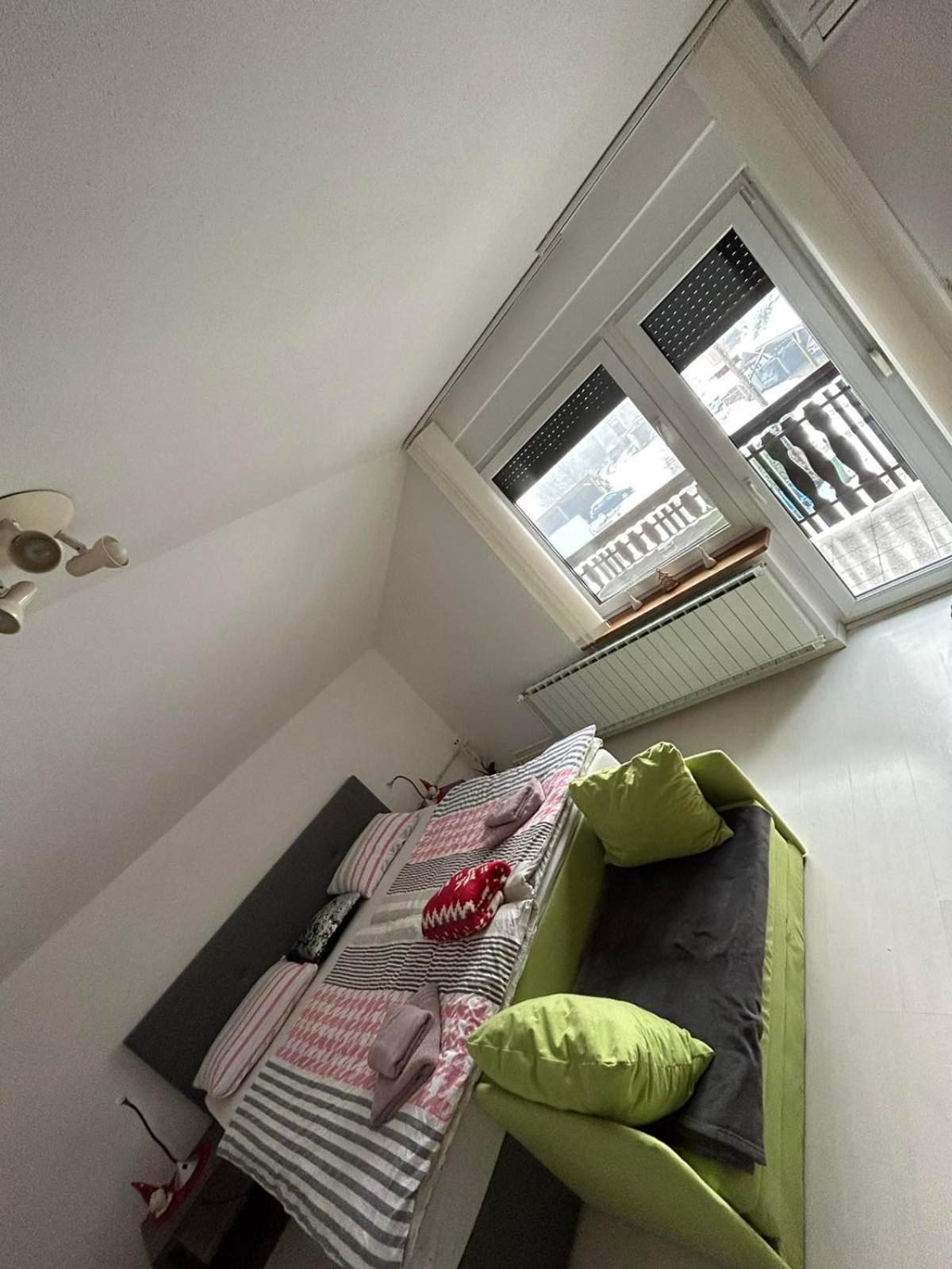 Apartments And Wellness Scavnicar Ljutomer ภายนอก รูปภาพ