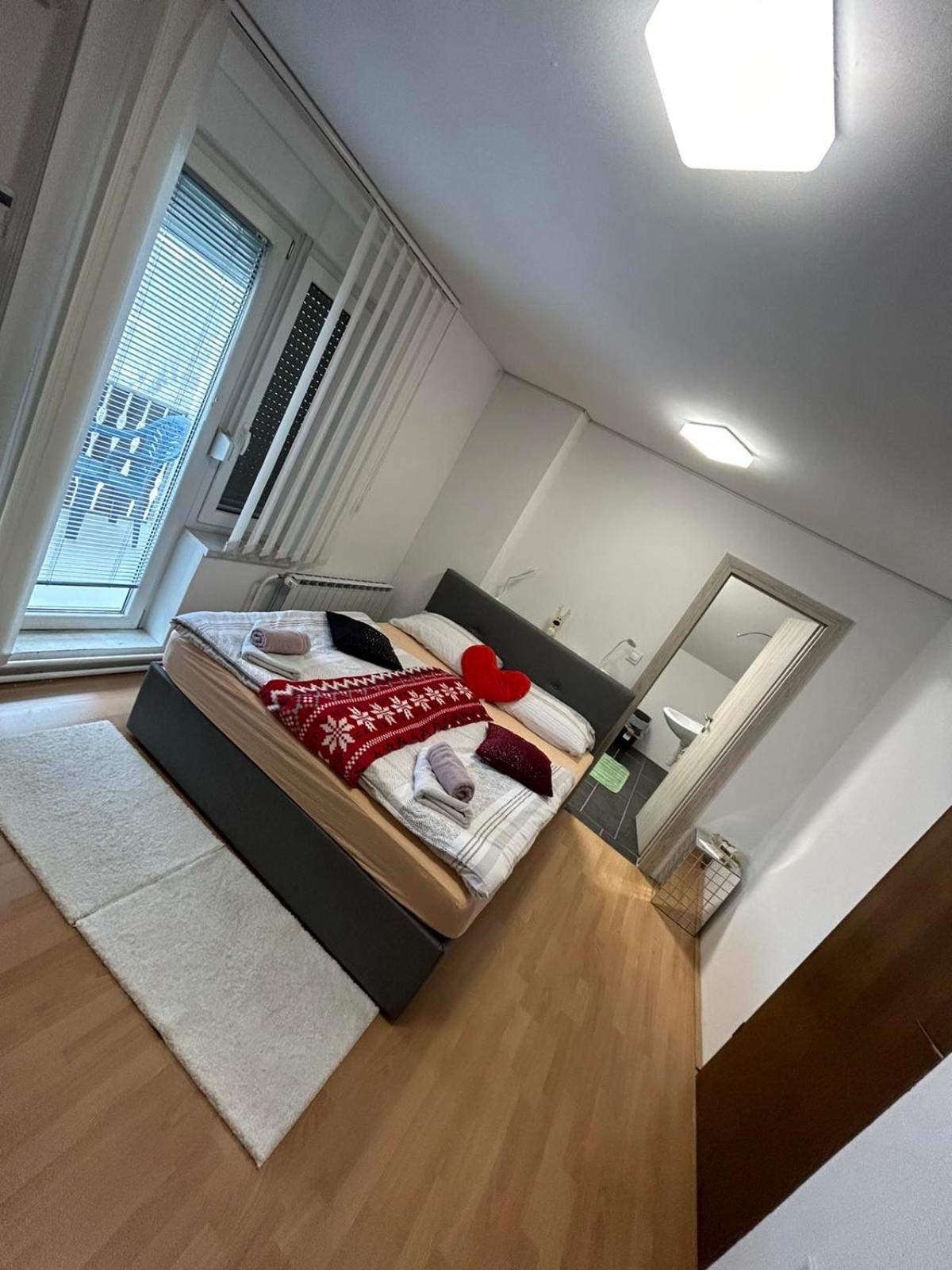 Apartments And Wellness Scavnicar Ljutomer ภายนอก รูปภาพ